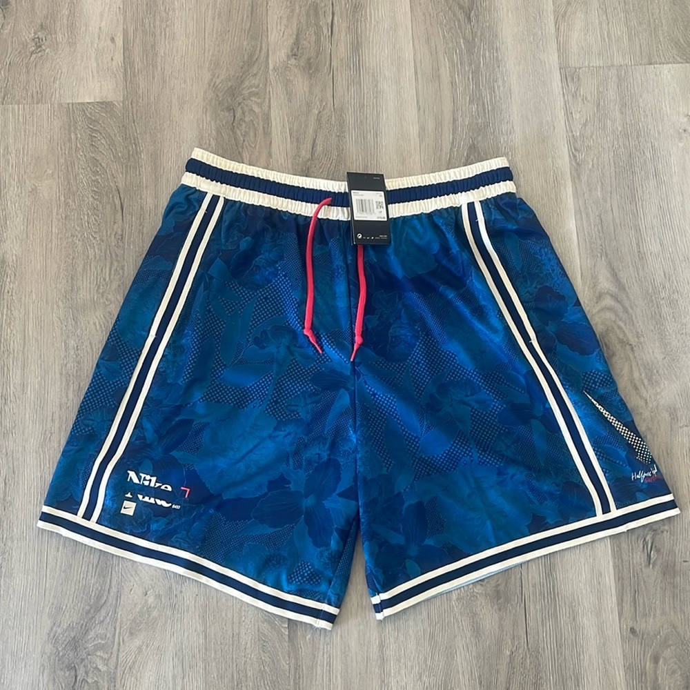 Nike Men's DNA+ Basketball Shorts Blue DV0015-492
